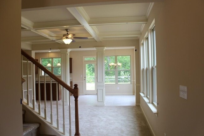 Building Photo - 3572 Brockenhurst Dr