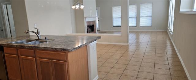 Building Photo - 2121 Kingsdale Ct