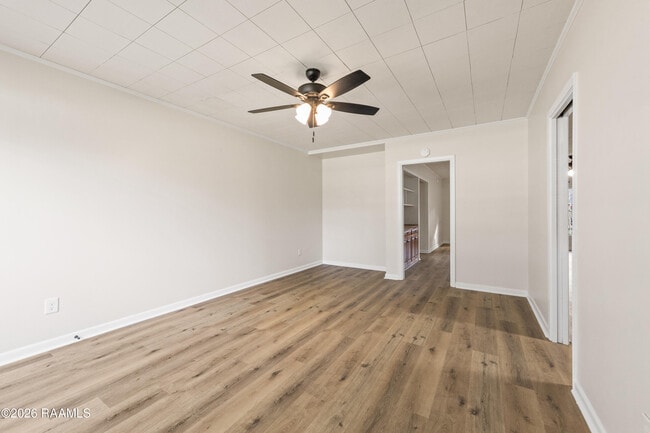 Building Photo - 240 N College Rd