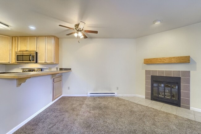 Primary Photo - 1 Bed 1 Bath Unit Available August 2025