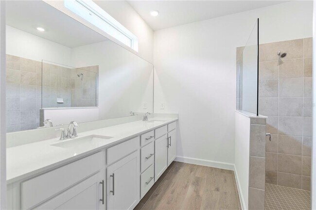 Building Photo - 15077 Jadestone Dr