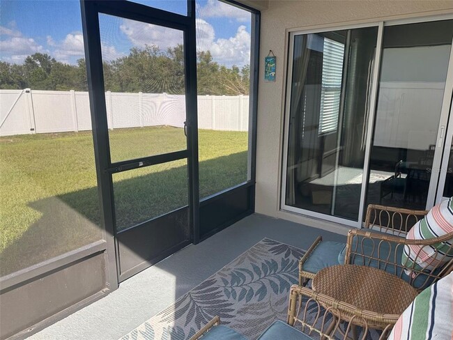 Building Photo - 3305 Royal Tern Dr