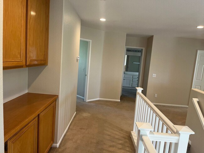 Building Photo - 32855 Abana Ct