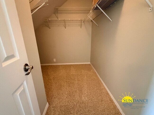 Building Photo - 4504 Boca Dr