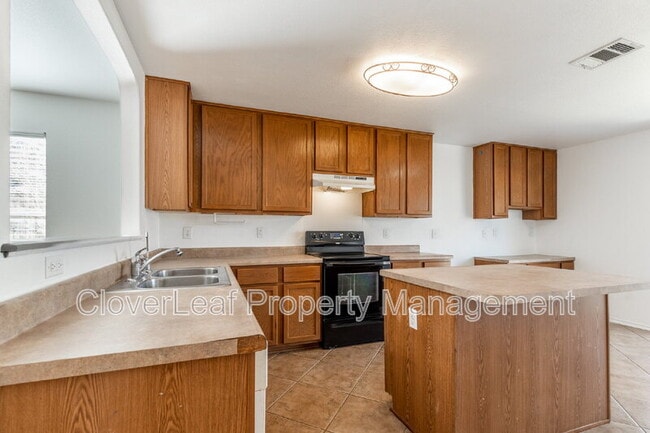 Building Photo - 3329 Bluebird Ridge Dr