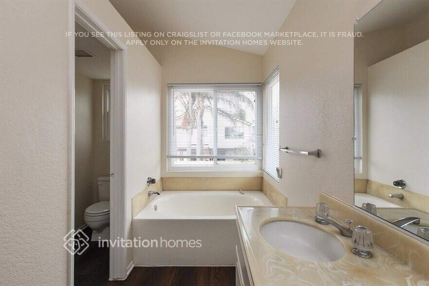 Building Photo - 3613 Burning Tree Dr