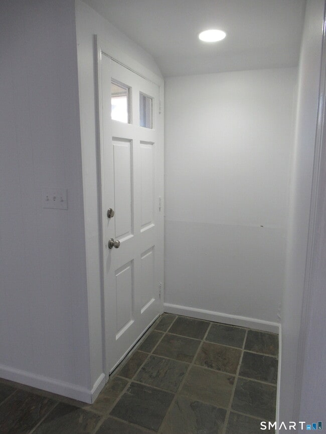 Building Photo - 74 Harvester Rd