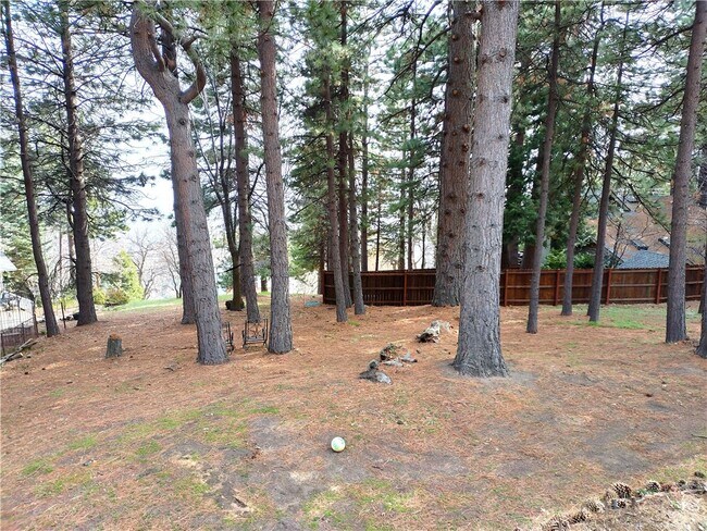 Building Photo - 31083 All View Dr