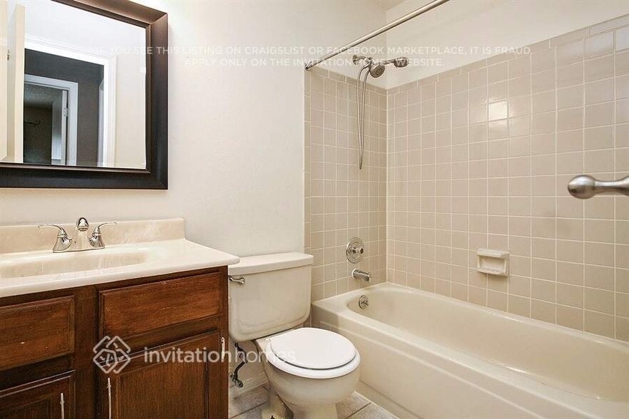 Building Photo - 4742 Malaya St