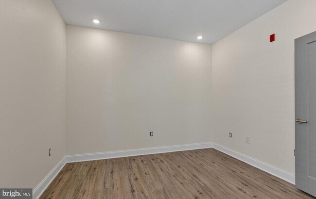 Building Photo - 509 Gorgas Ln