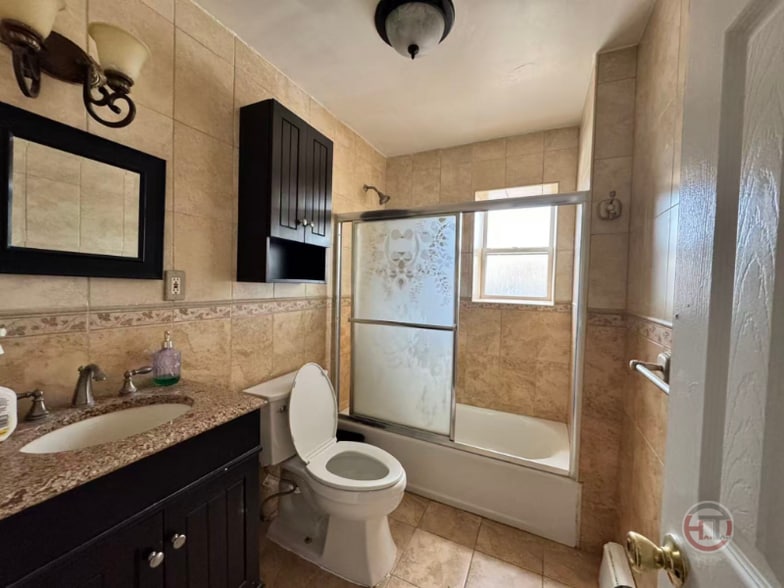 Building Photo - 270 Hosmer Ave