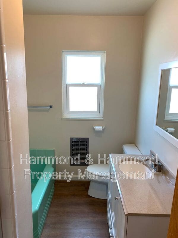 Building Photo - 21229 De La Guerra St