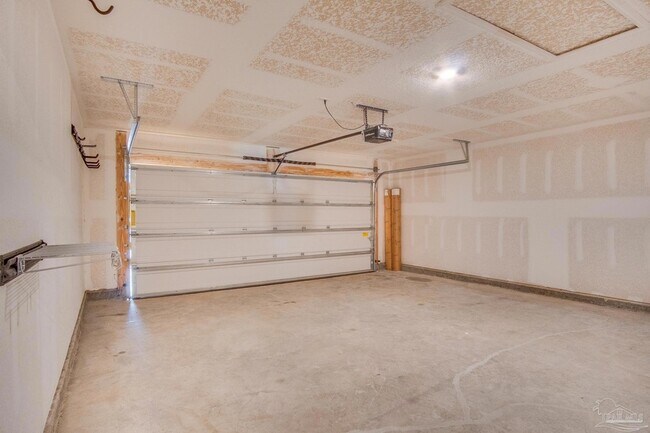 Building Photo - 7328 Lakeside Oak Ct