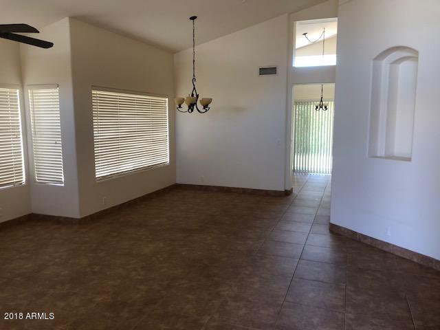 Building Photo - 9735 N 118th Way