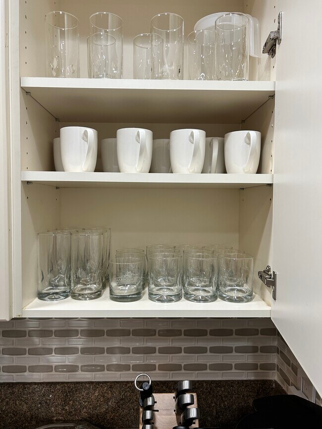 Lots of Glassware & Complete Dinnerware/Dishes - 28 Harbour Isle Dr W