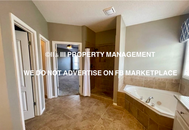 Building Photo - 13110 137th Ct