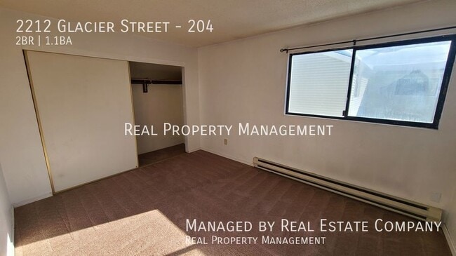 Building Photo - 2212 Glacier St