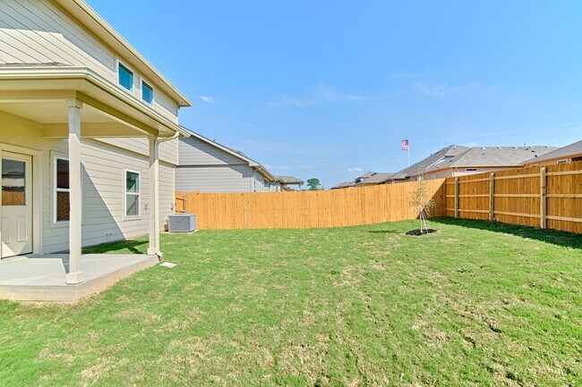 Building Photo - 6601 Loretta White Ln