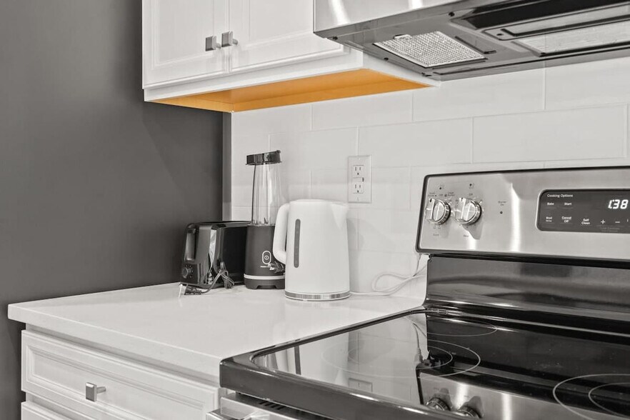 Building Photo - 3131 Coquina Ln