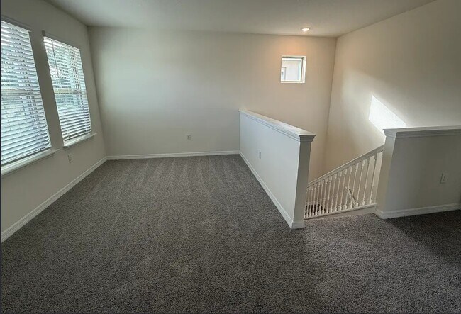 Building Photo - 11840 Shine View Ln