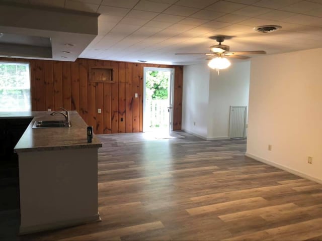 living room - 903 Morgantown Rd
