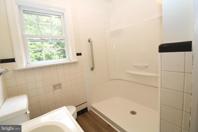 Building Photo - 111 Williamsville Rd