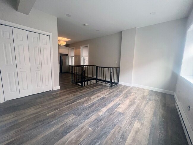Building Photo - 62 Lubec St