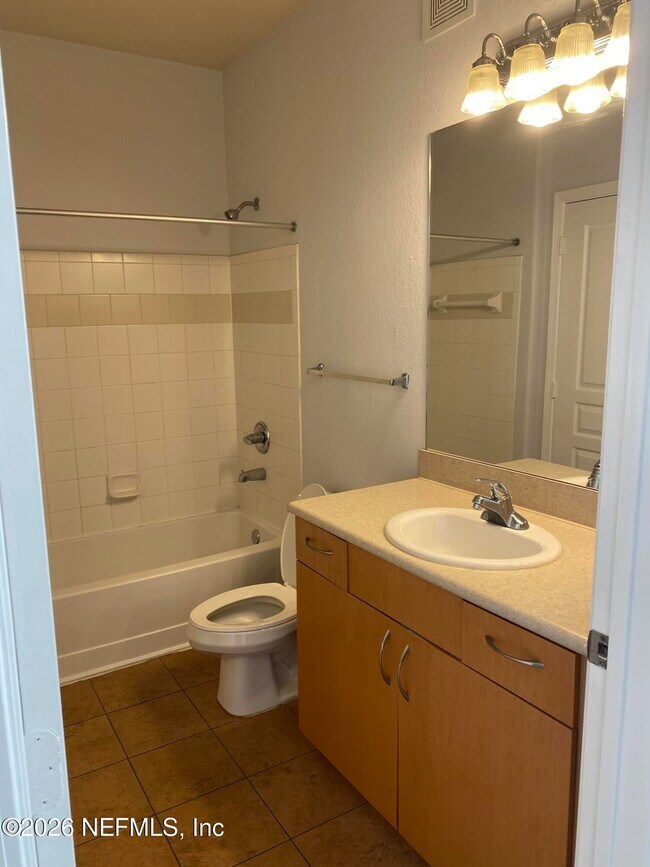 Building Photo - 8290 Gate Pkwy W