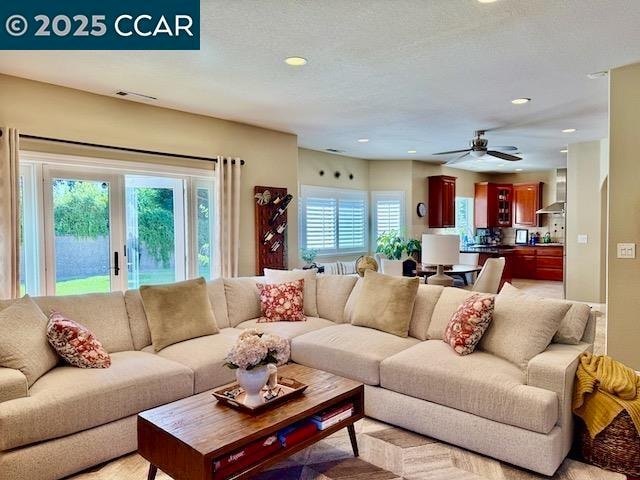 Building Photo - 3862 Sheffield Cir