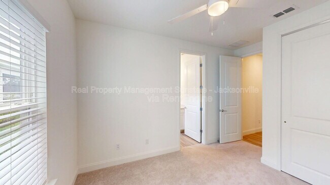 Building Photo - 150 Varner Wy