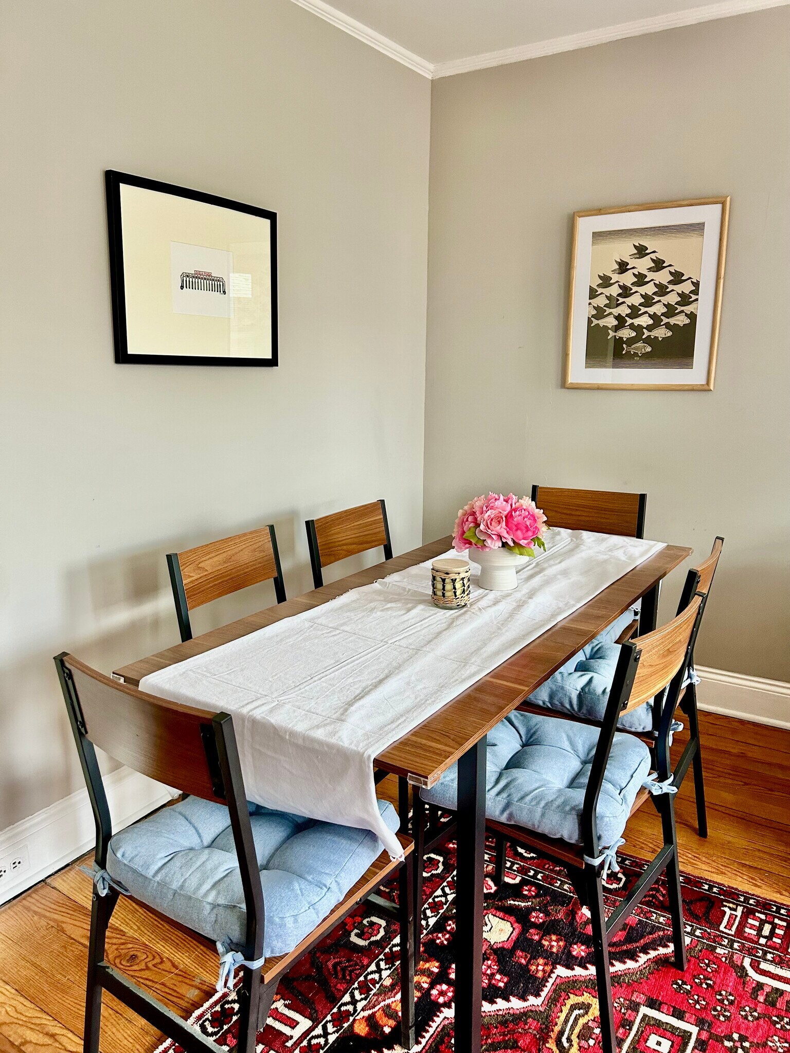 Dining Area - 212 Circular St