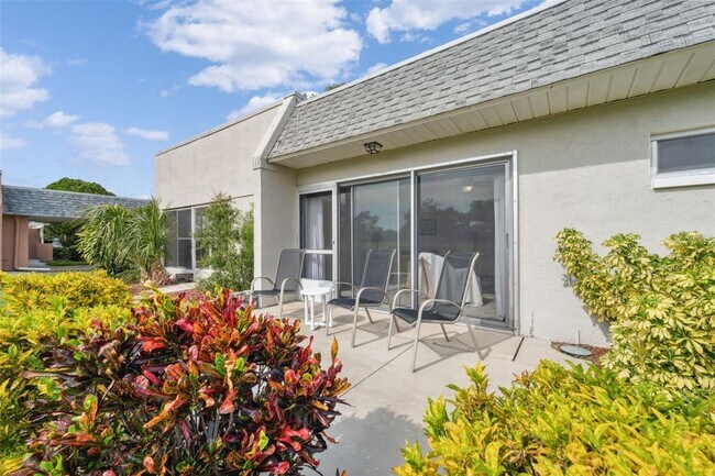 Building Photo - 3942 Trophy Blvd