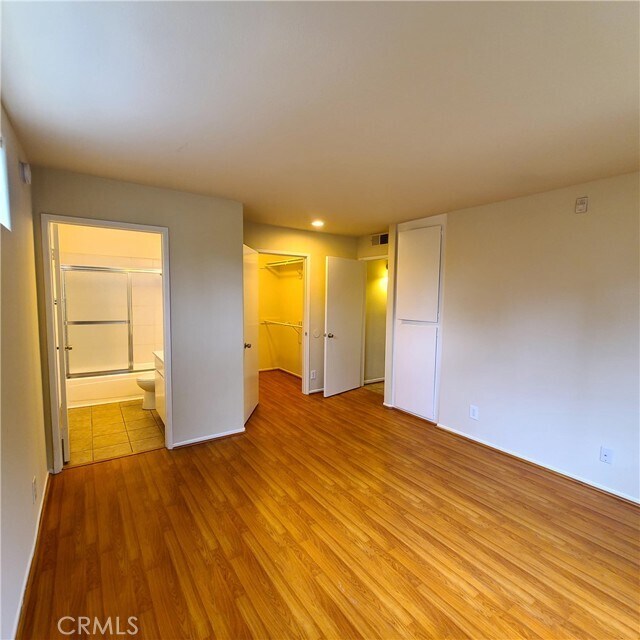 Building Photo - 5060 Kester Ave