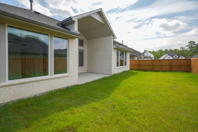 Building Photo - 28156 Graywood Dr