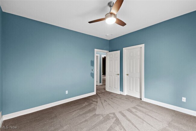 Building Photo - 6470 Aberdeen Ln