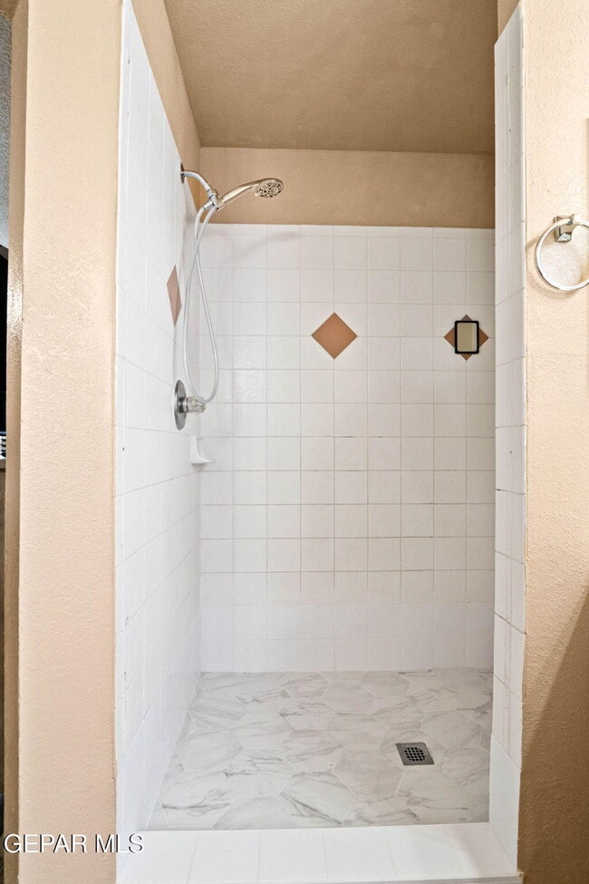 Building Photo - 12564 Paseo Alegre Dr