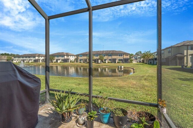 Building Photo - 11617 Crowned Sparrow Ln