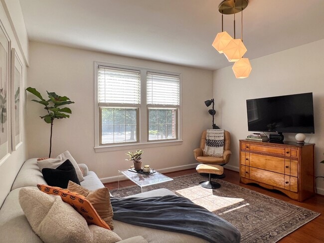 Building Photo - 6718 3rd St NW