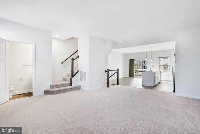Building Photo - 16627 Tortola Dr