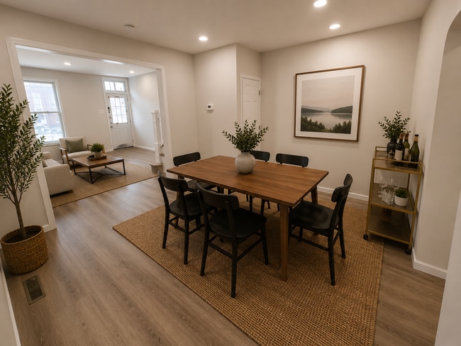 Building Photo - Beautiful Newly-Renovated Home!