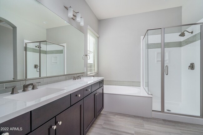 Building Photo - 16081 W Electra Ln