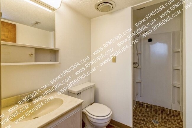 Building Photo - 2722 Park Ave