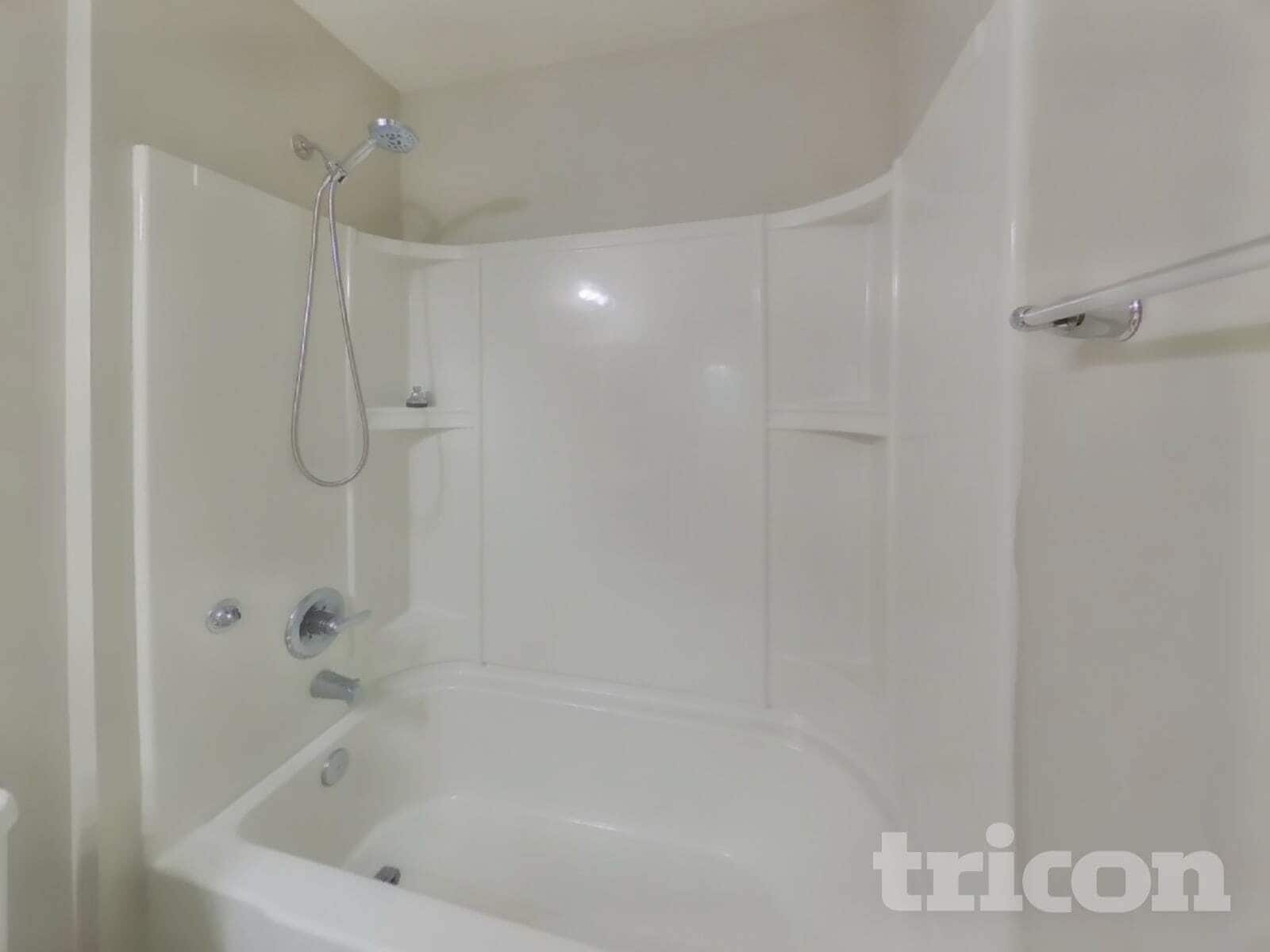 Building Photo - 97723 Albatross Dr