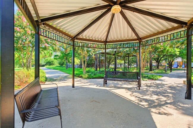 Building Photo - 10222 Thornmont Ln