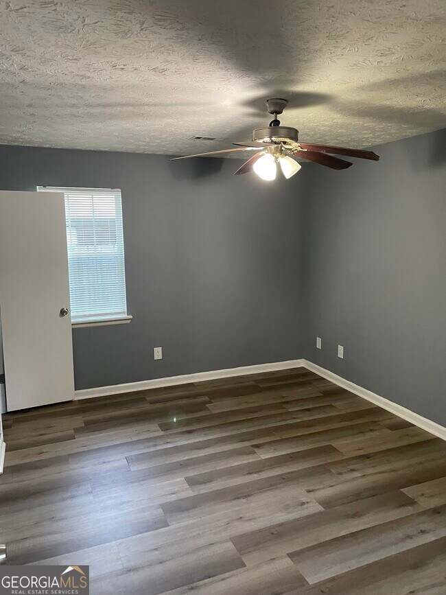 Building Photo - 6356 Steepleridge Ct