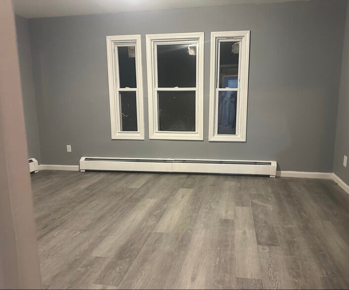 Building Photo - 126 West St