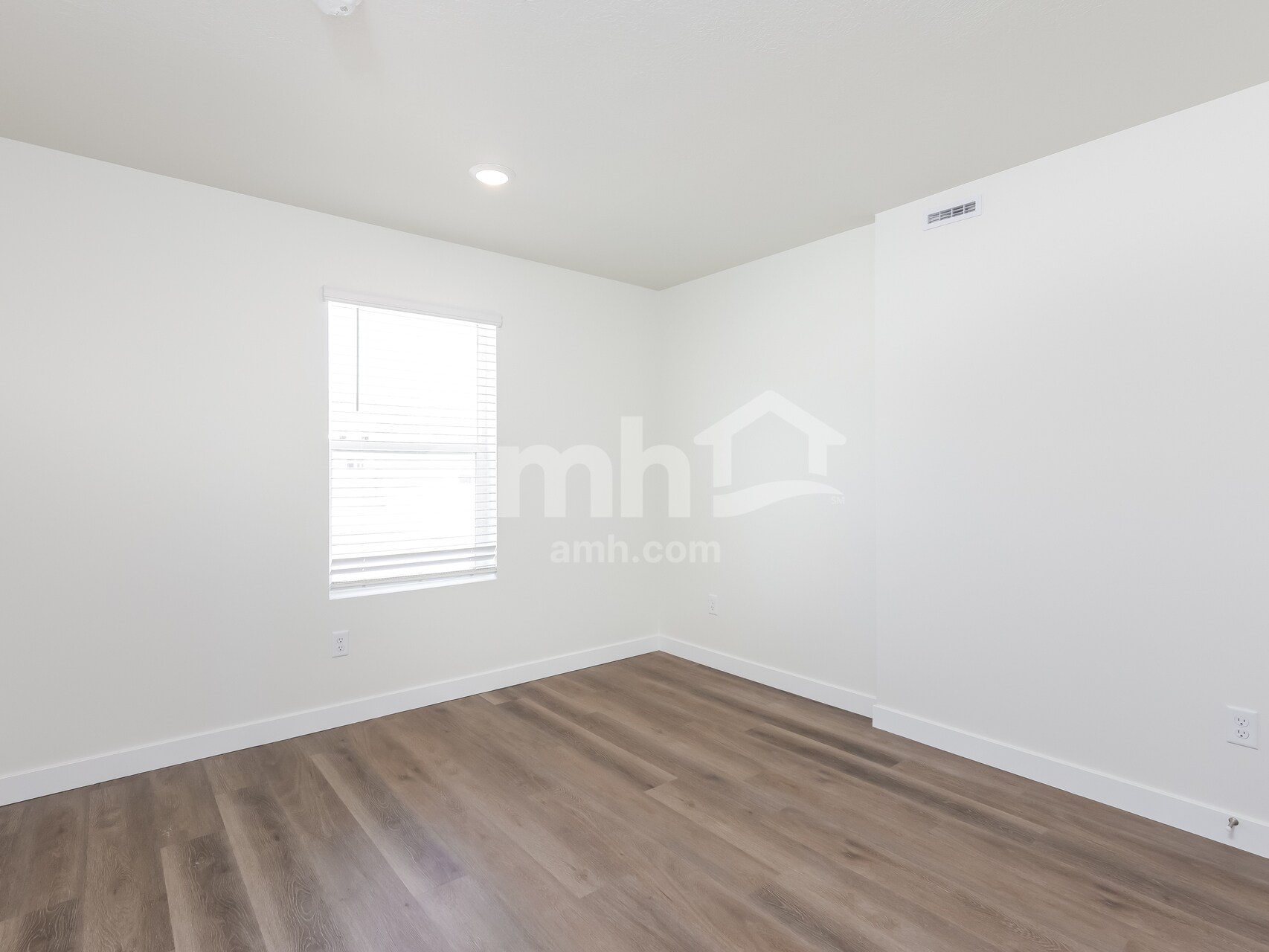 Building Photo - 1258 S Brixton Avenue