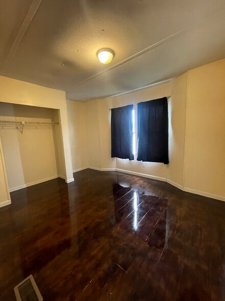 Building Photo - 607 Tater Peeler Rd