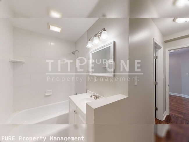 Building Photo - Price Drop Alert!  Fall Rental Specials Available! Welcome to your new home in the heart of Hapev...