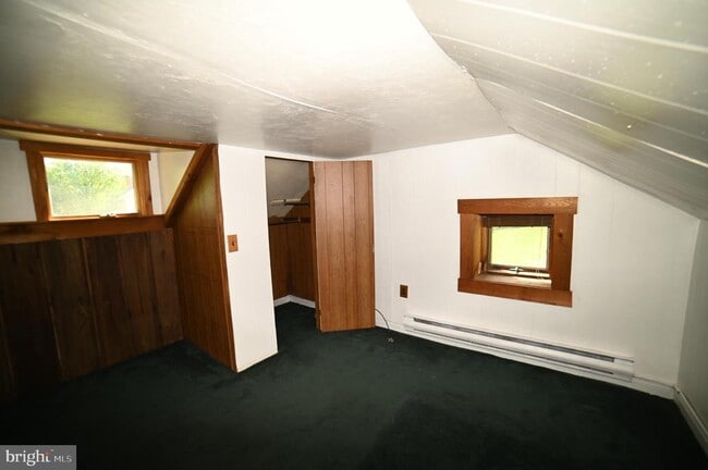 Building Photo - 473 Davis Rd